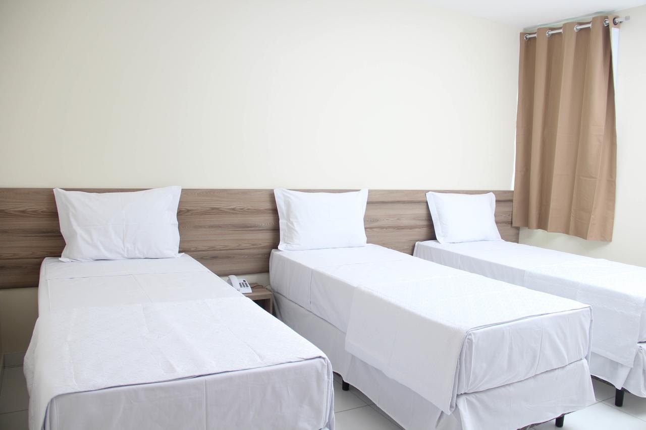 Hotel Executive Делмиру-Говея Экстерьер фото