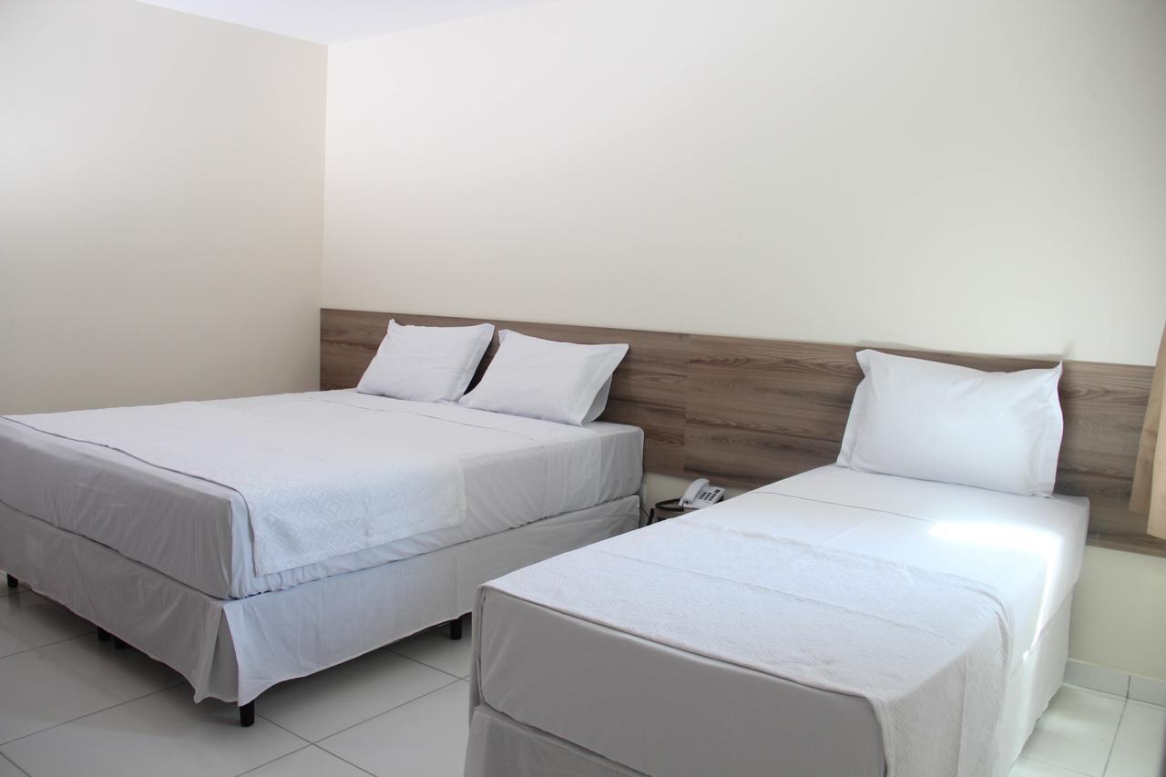 Hotel Executive Делмиру-Говея Экстерьер фото